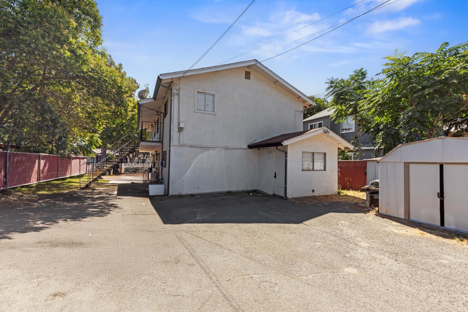 814 2nd St, Modesto, CA 95351