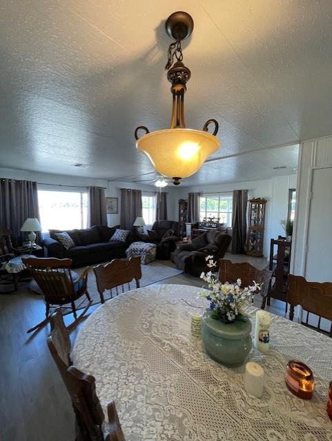 8200 Jantzen Rd #228, Modesto, CA 95357