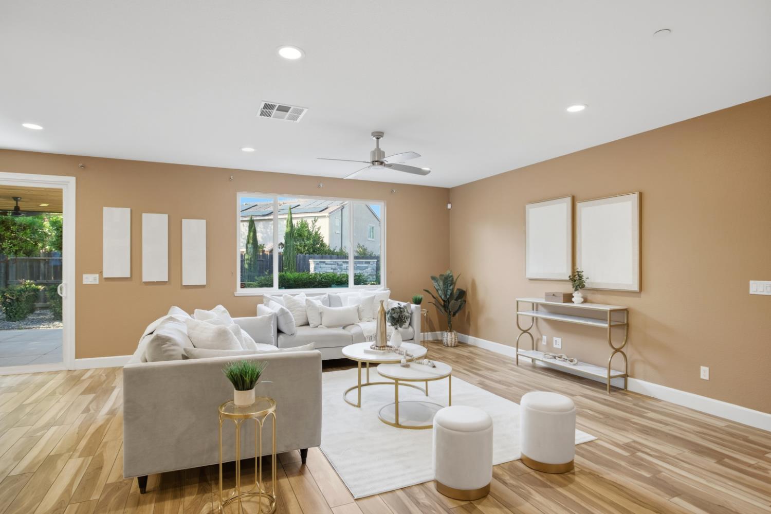 655 Mono St, Manteca, CA 95337