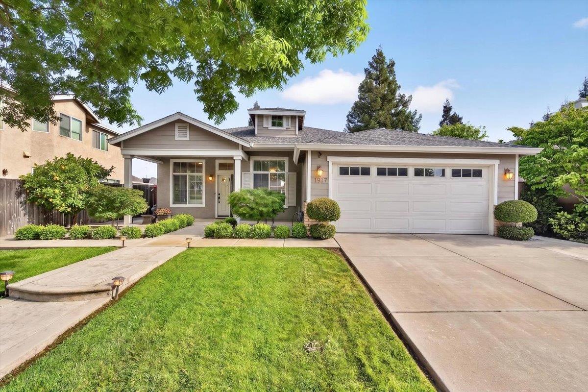 1917 Generations Dr, Modesto, CA 95356