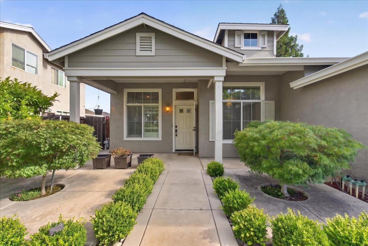 1917 Generations Dr, Modesto, CA 95356
