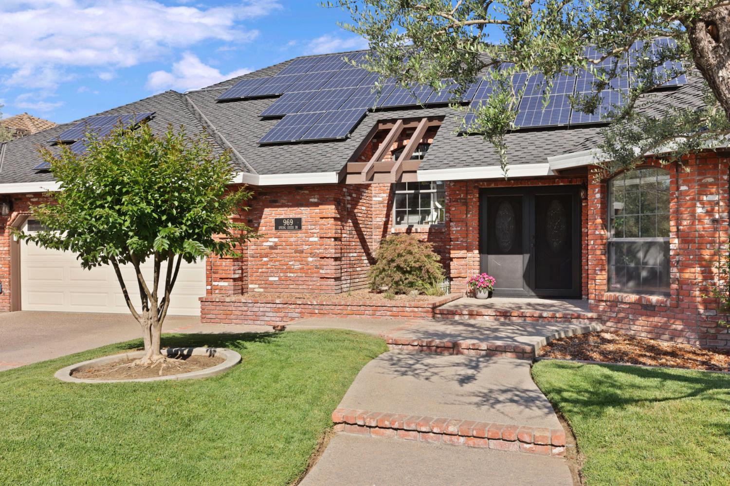 969 Spring Creek Drive, Ripon, CA 95366