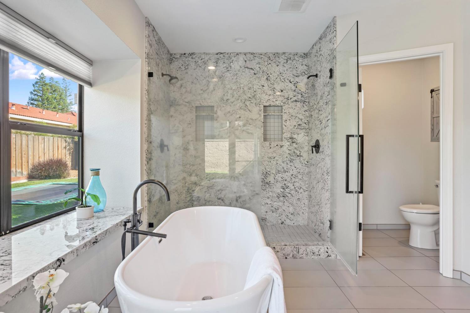 969 Spring Creek Drive, Ripon, CA 95366