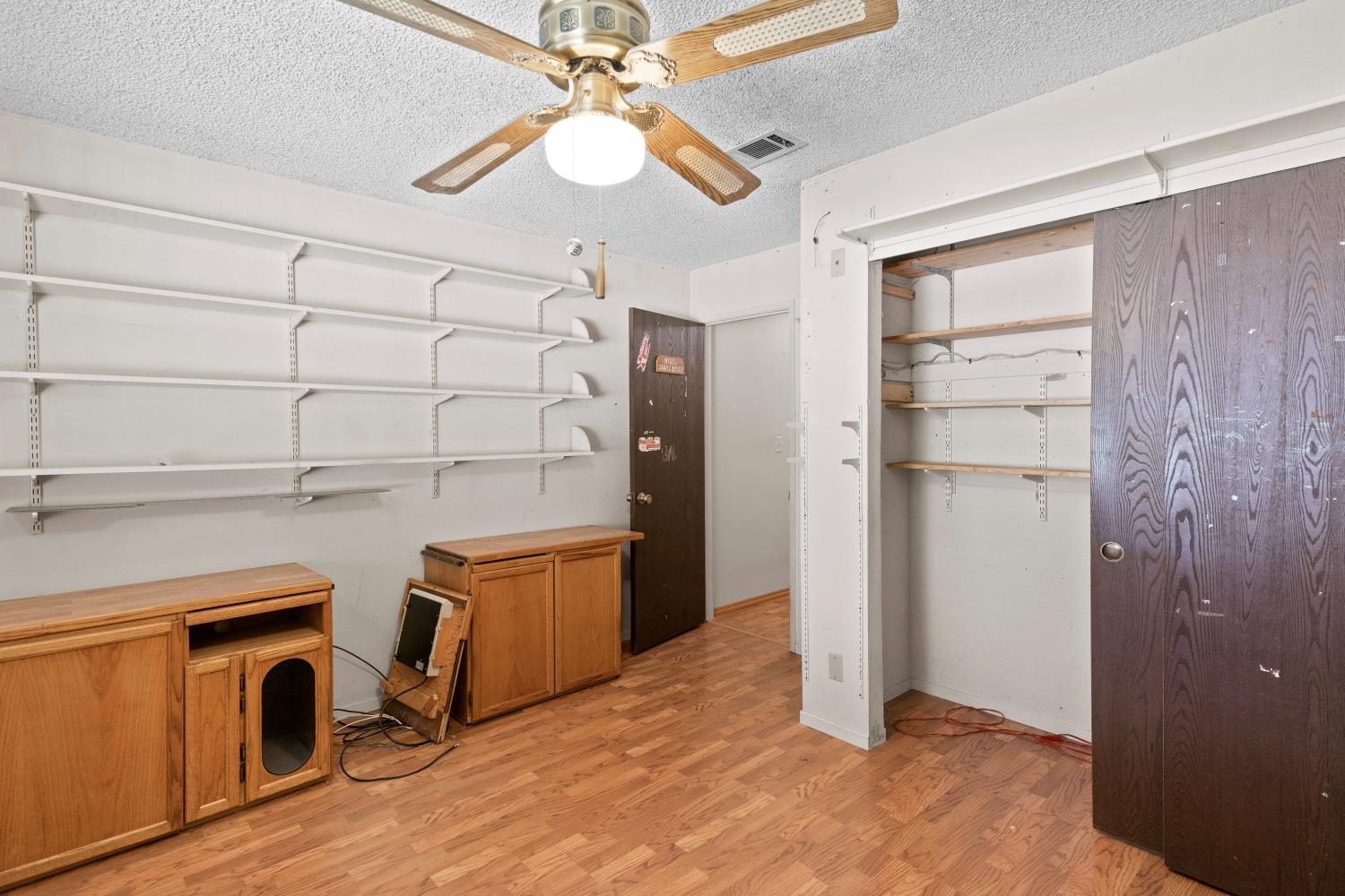 986 Pebble Way, Manteca, CA 95336