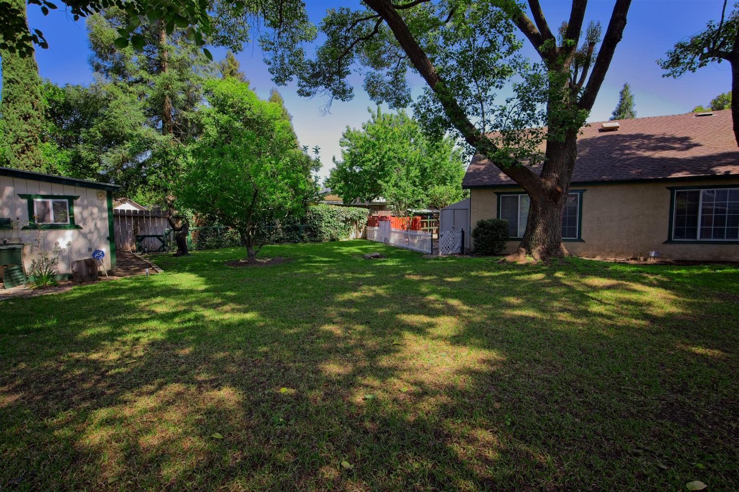 986 Pebble Way, Manteca, CA 95336