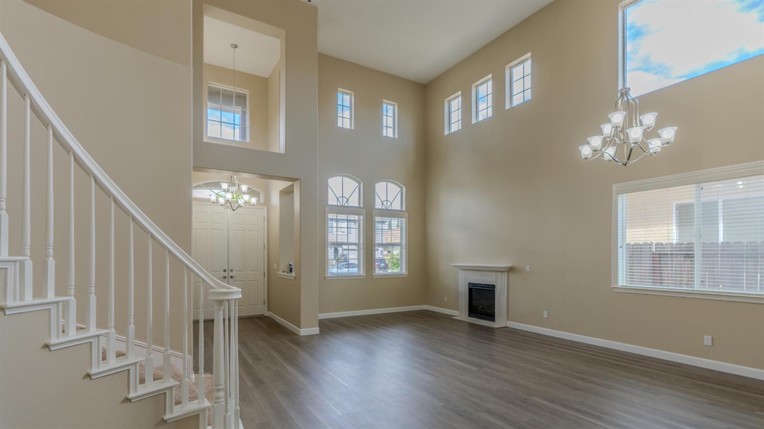 4212 Gabriel Way, Modesto, CA 95356