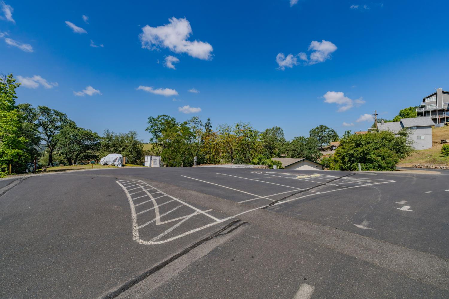 904 Foothill Rd, Copperopolis, CA 95228