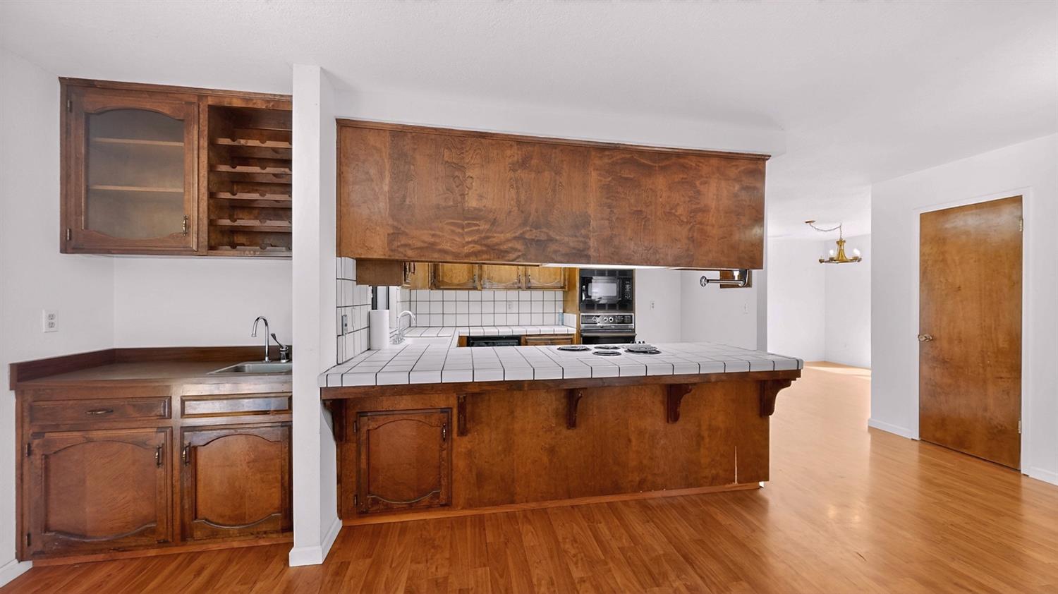 2401 Ellison Dr, Modesto, CA 95355