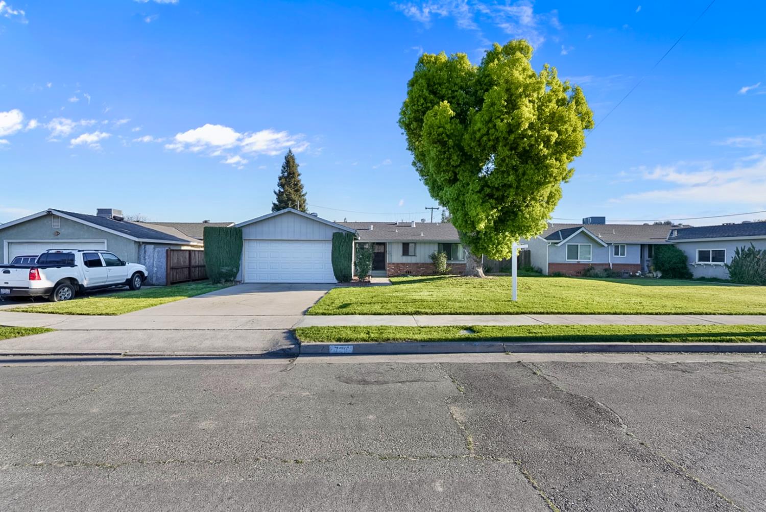 729 Mulberry Ave, Atwater, CA 95301