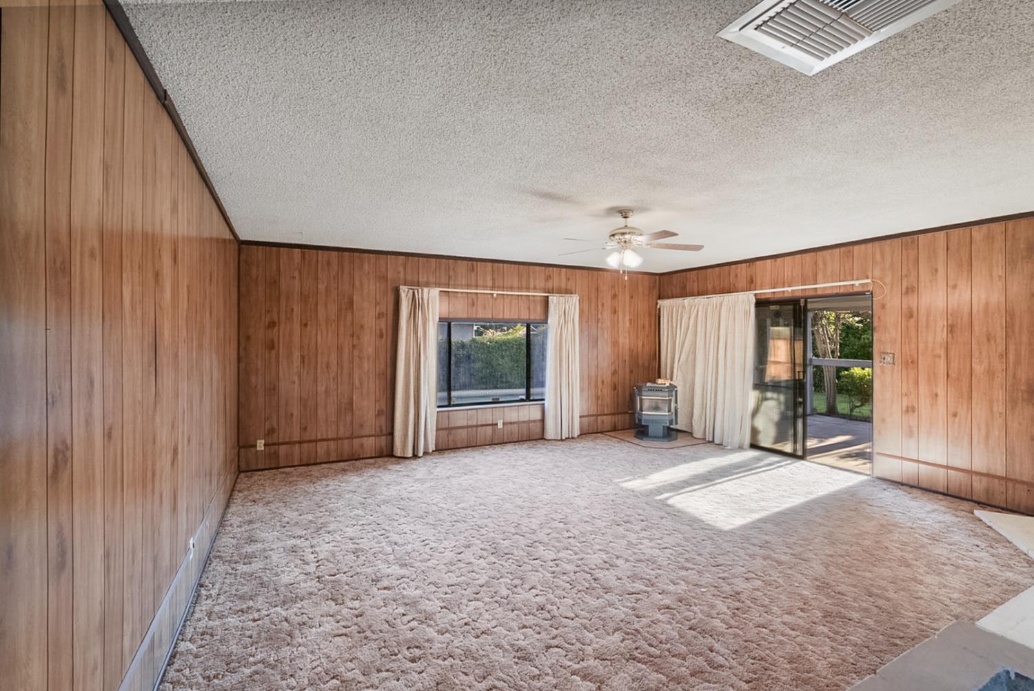 729 Mulberry Ave, Atwater, CA 95301