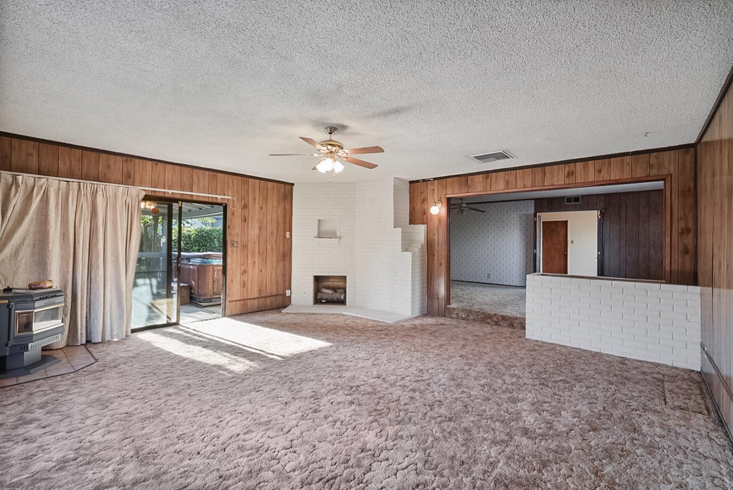 729 Mulberry Ave, Atwater, CA 95301