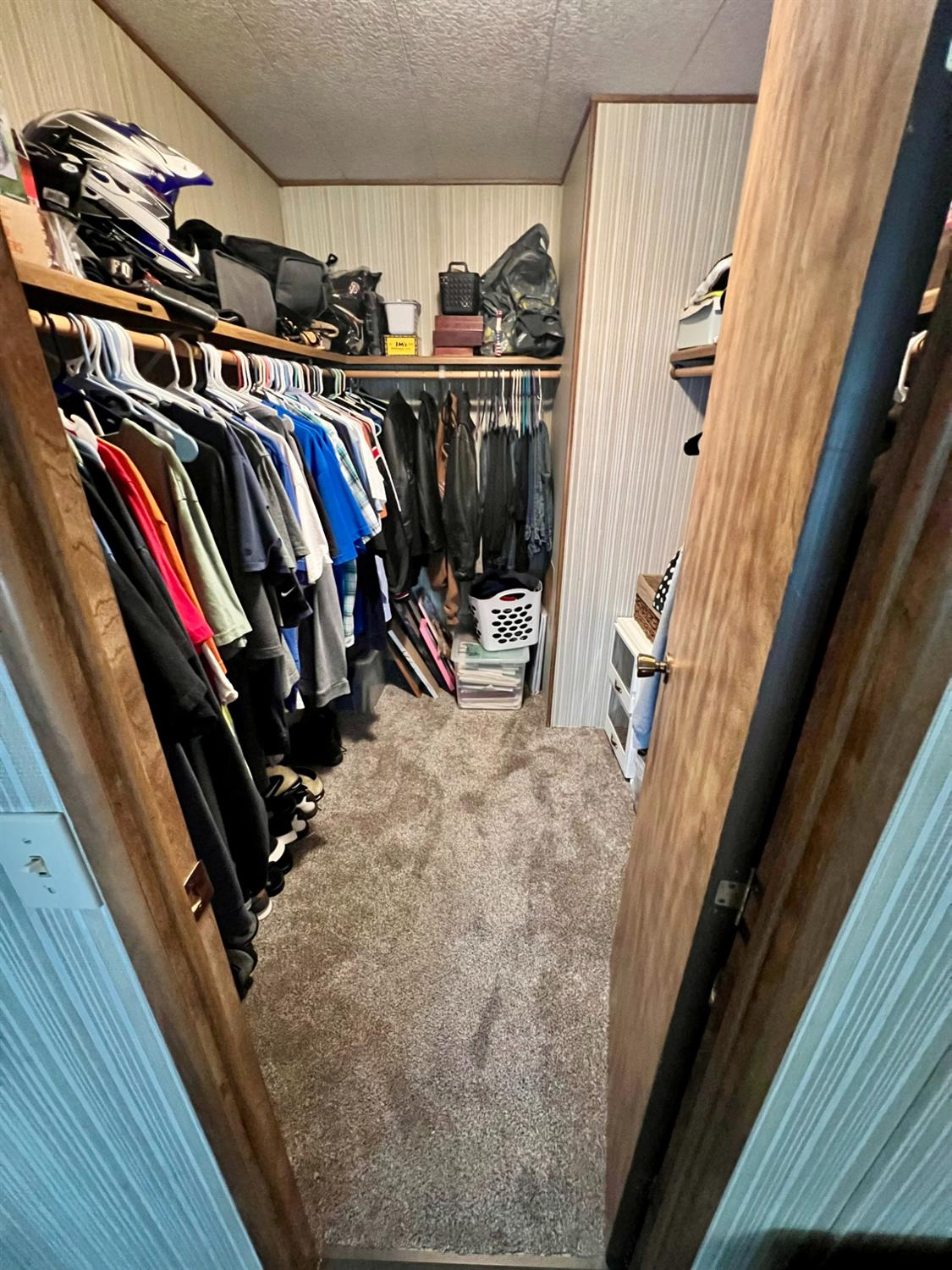 3817 Lahaina Ln, Modesto, CA 95355