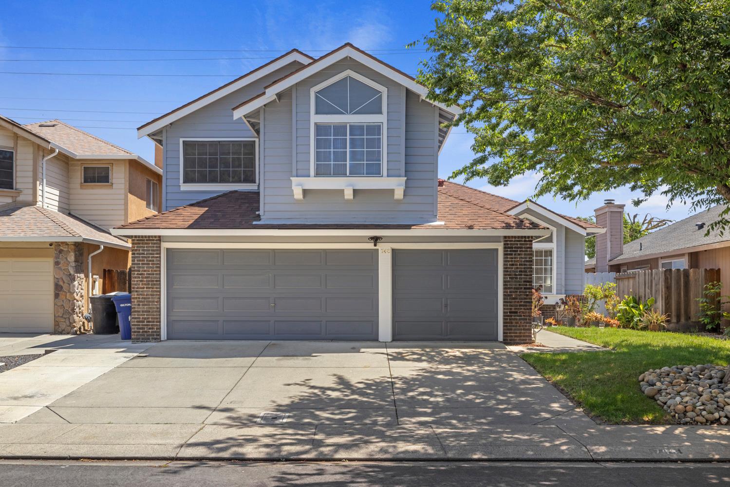 748 Codington Way, Modesto, CA 95357