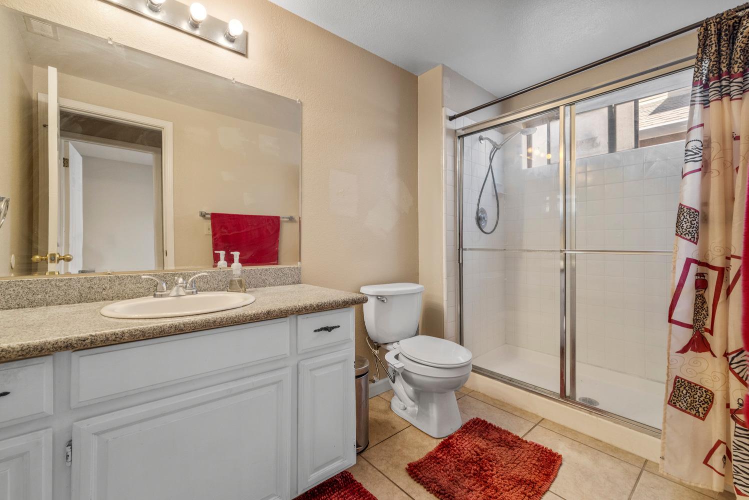 748 Codington Way, Modesto, CA 95357