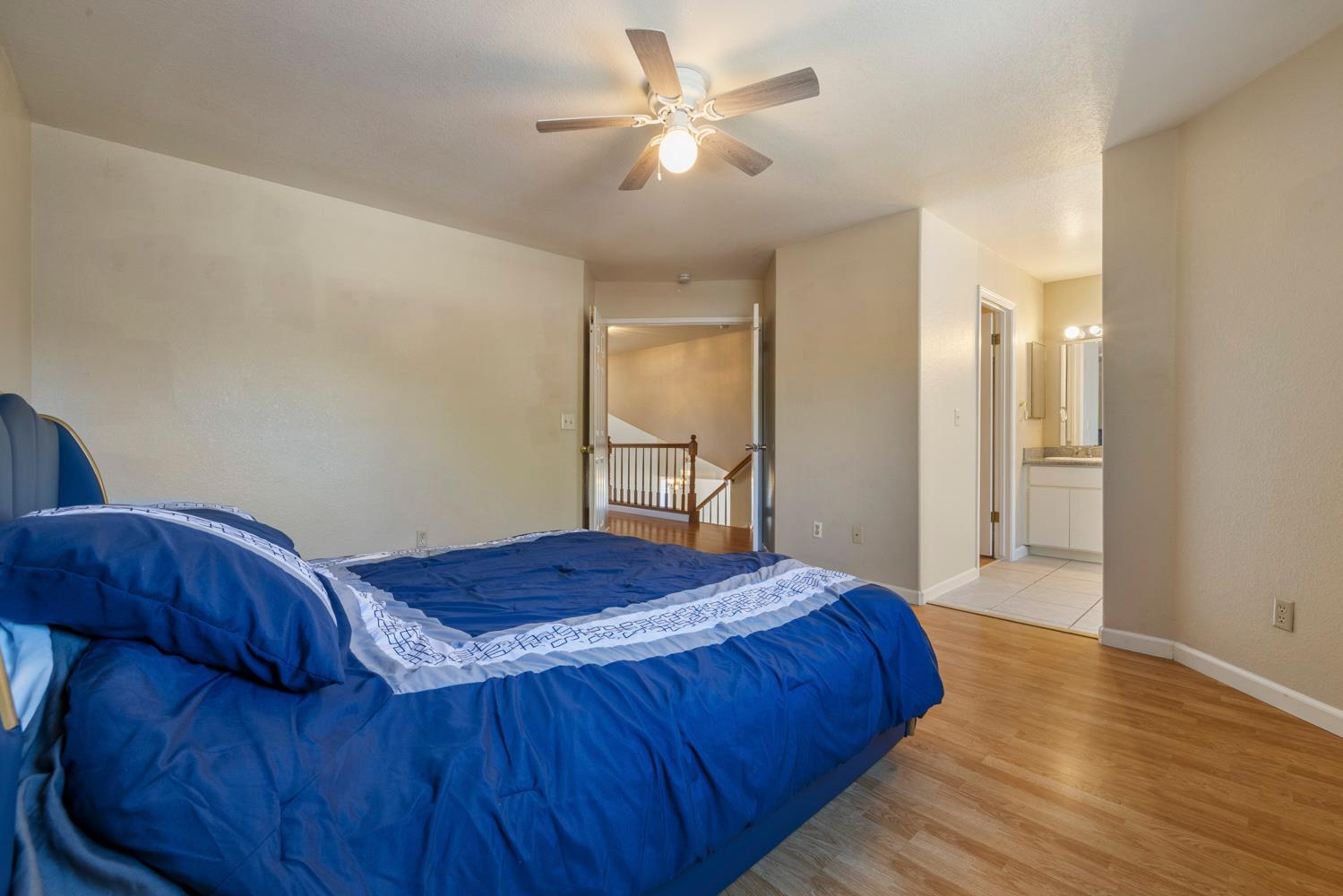 748 Codington Way, Modesto, CA 95357