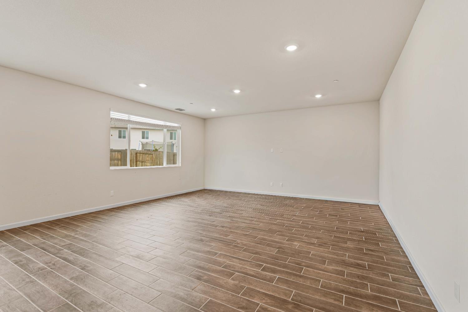 3095 Tower St, Manteca, CA 95337