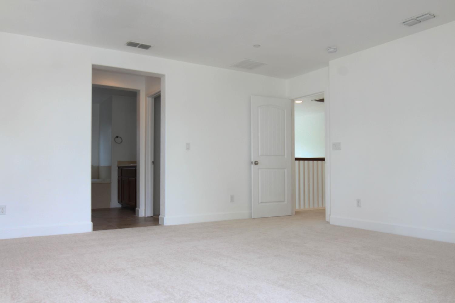 1817 Thomas Ct, Modesto, CA 95355