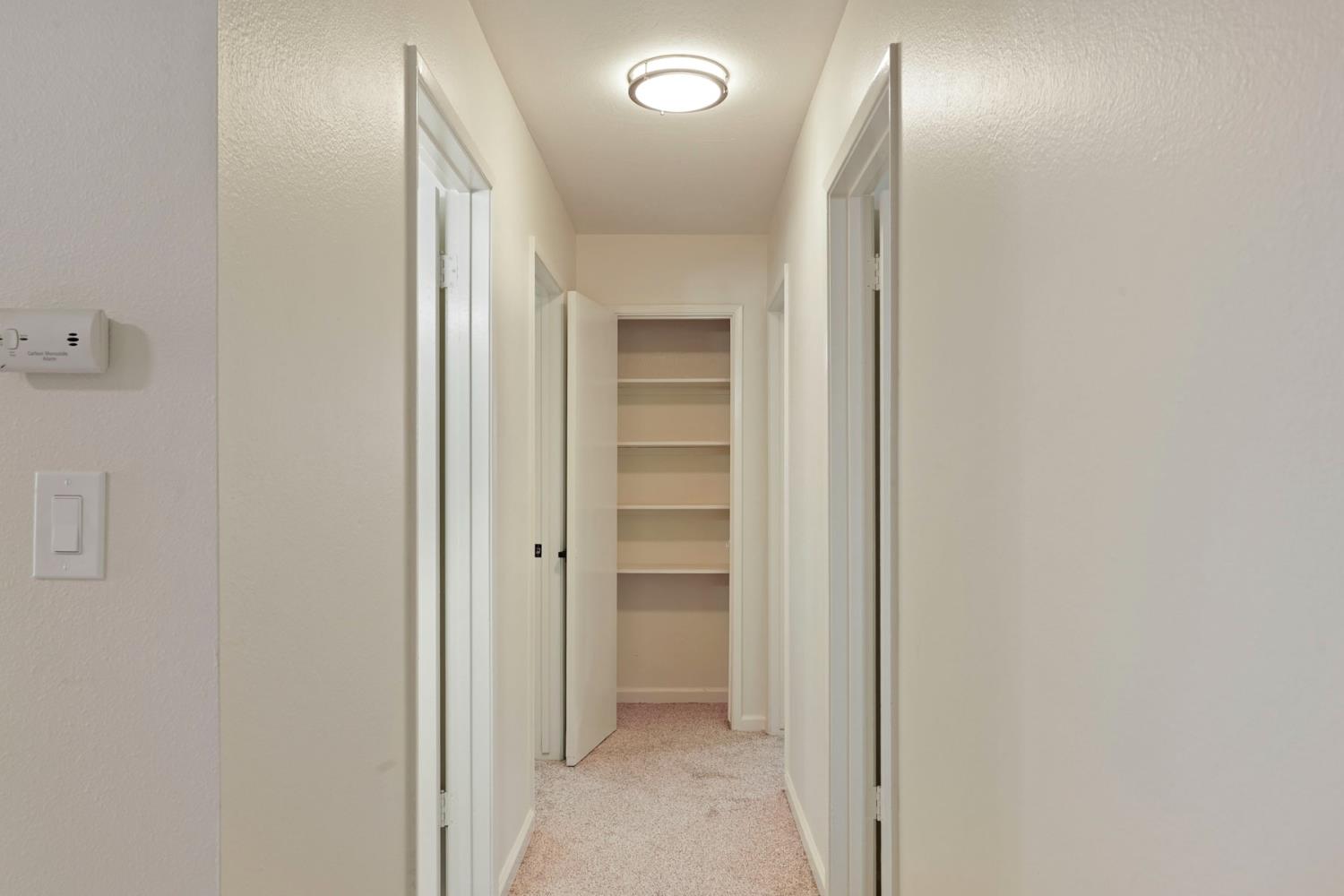 2100 preston Ln, Modesto, CA 95355