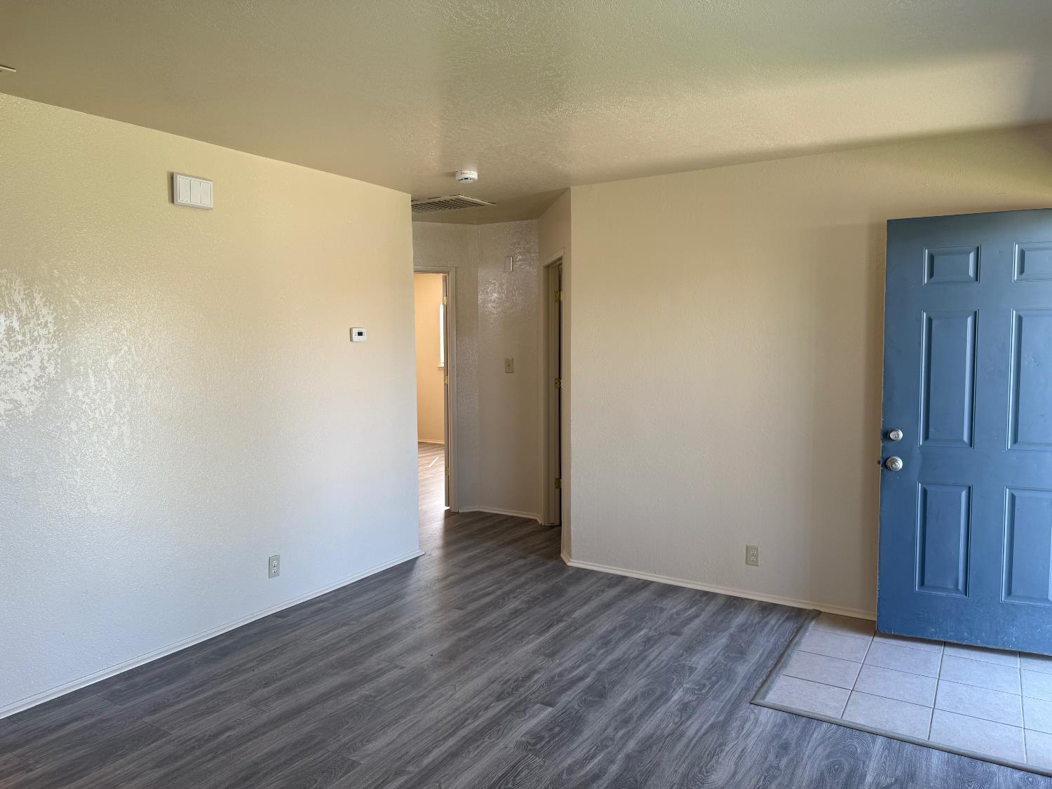 290 Northwoods Ave, Manteca, CA 95336