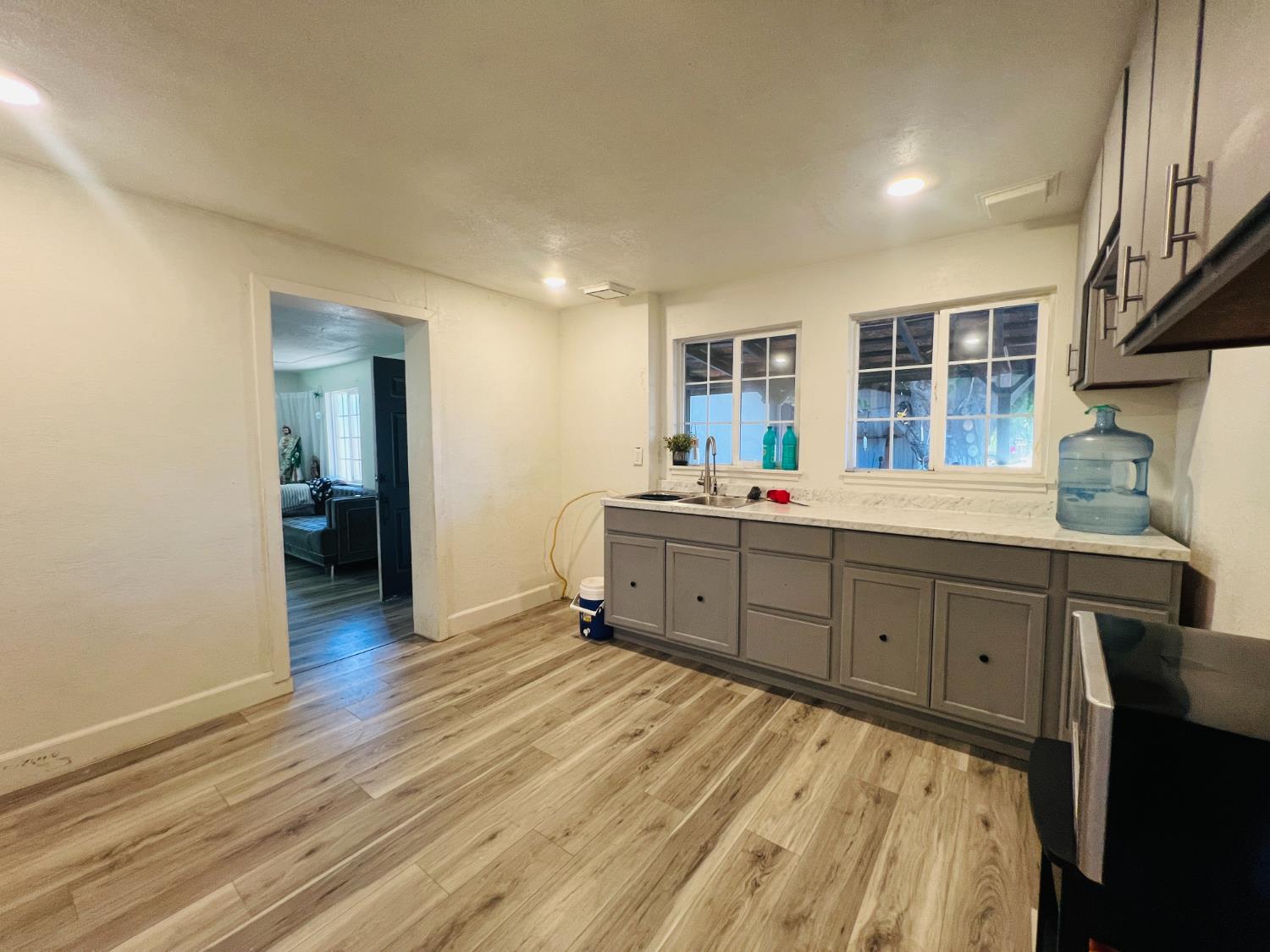 2038 Tulsa St, Modesto, CA 95358