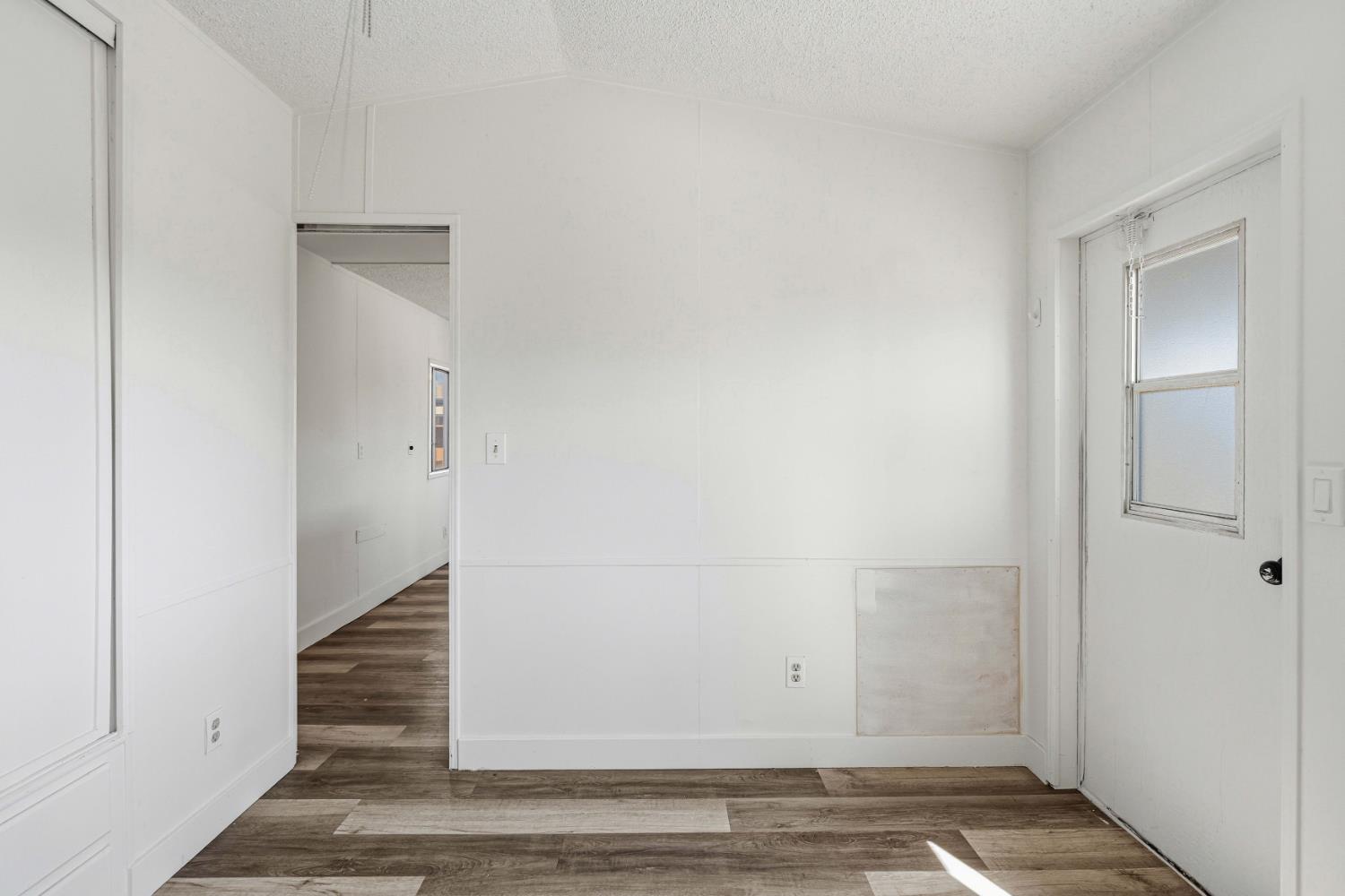 555 Moffat Blvd #61, Manteca, CA 95336