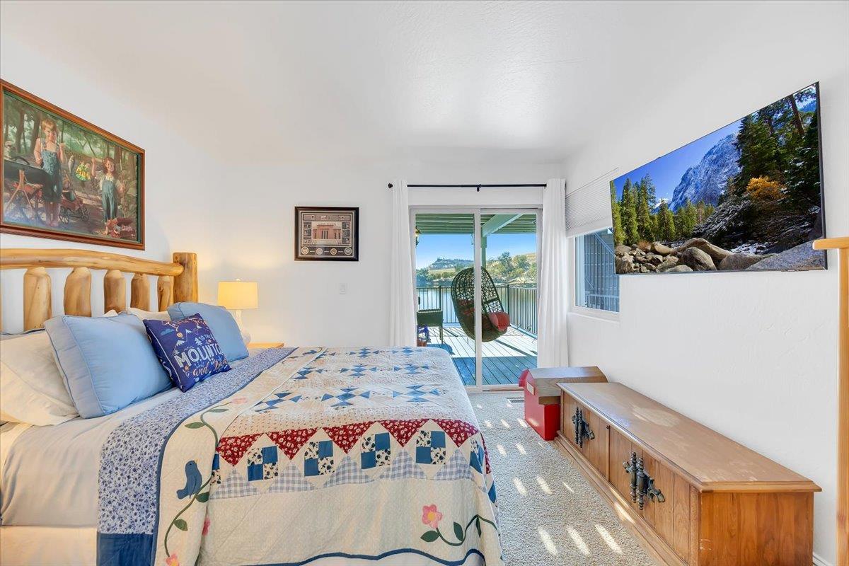 816 Foothill Rd, Copperopolis, CA 95228