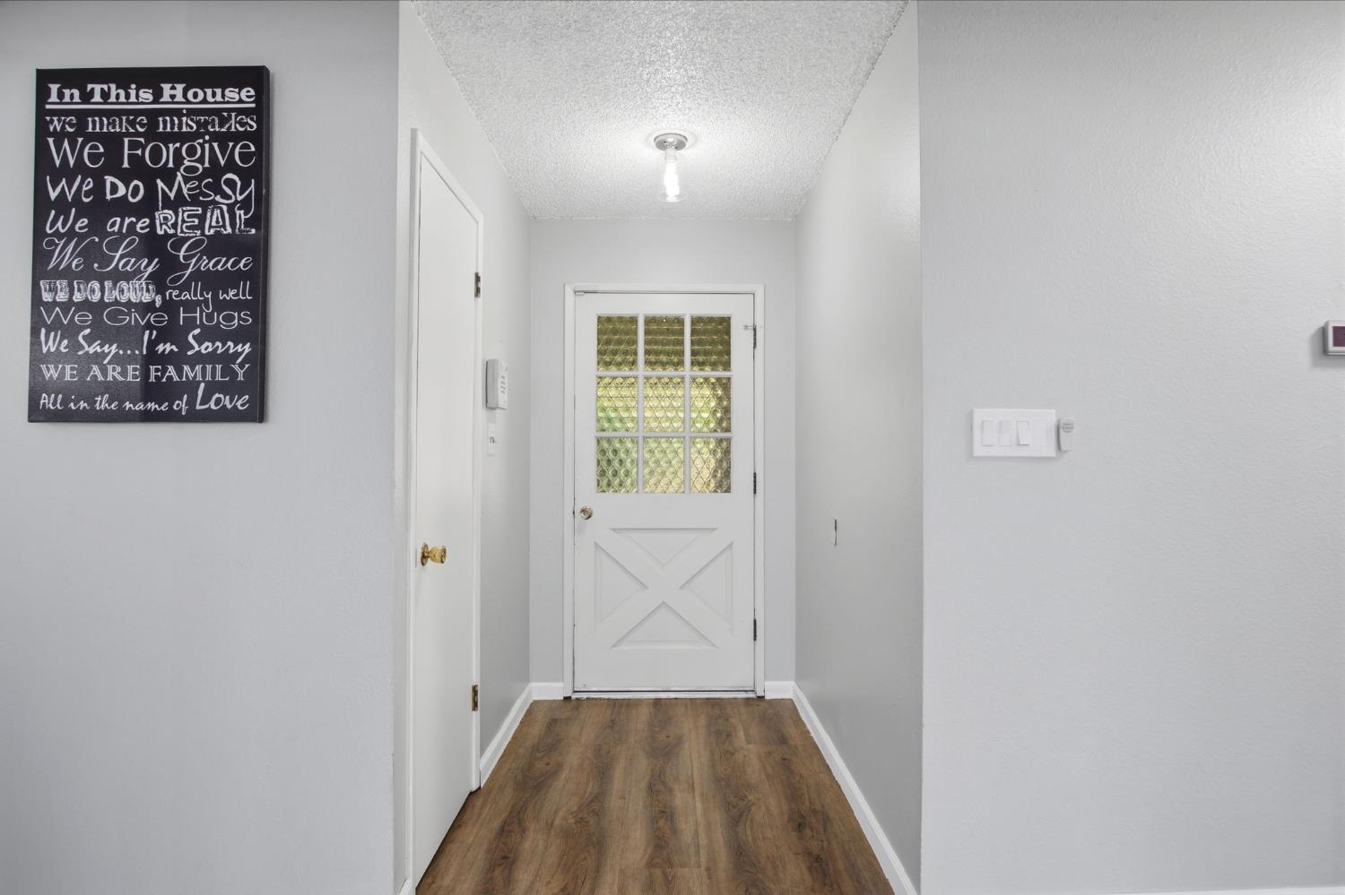 1436 Montclair Dr, Modesto, CA 95350
