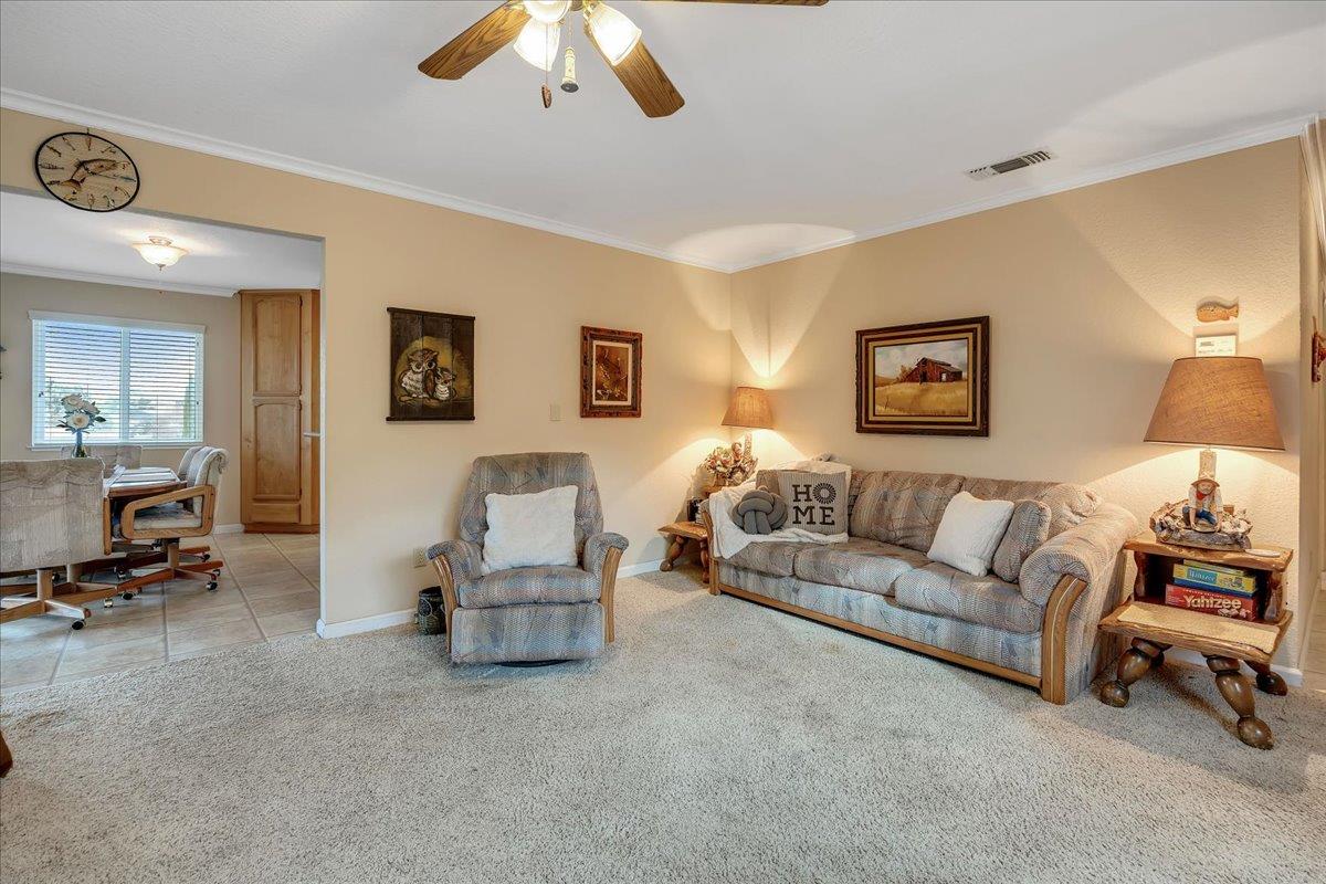 342 Poker Flat Rd, Copperopolis, CA 95228