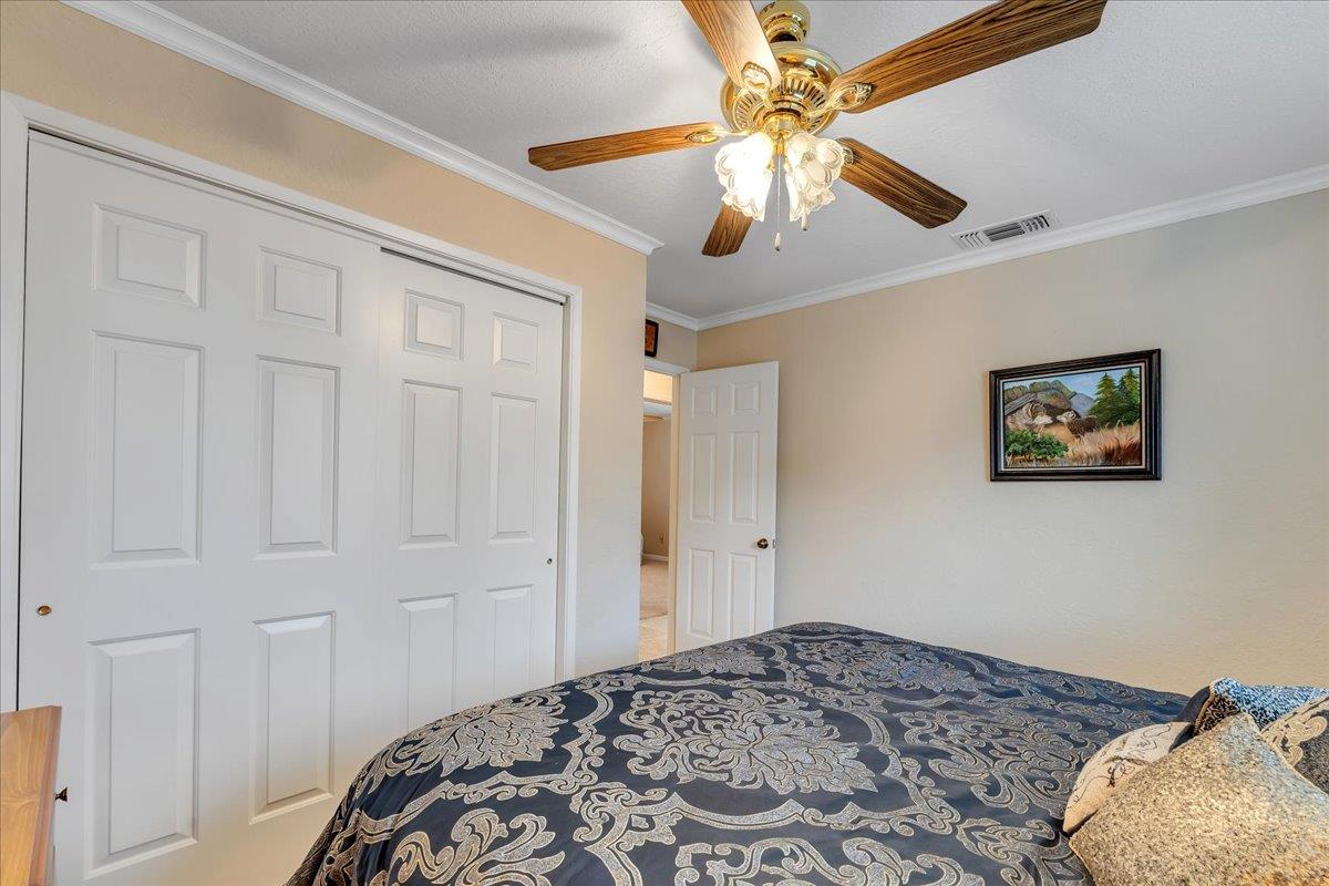 342 Poker Flat Rd, Copperopolis, CA 95228