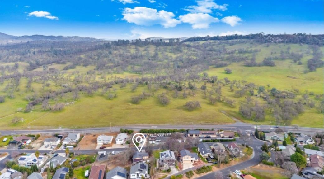 342 Poker Flat Rd, Copperopolis, CA 95228
