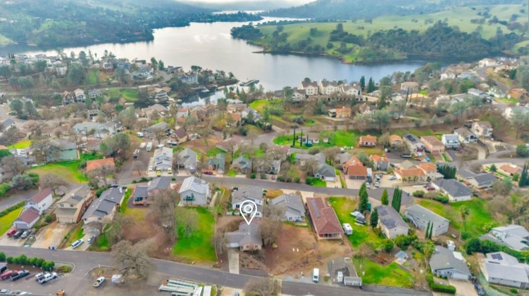 342 Poker Flat Rd, Copperopolis, CA 95228