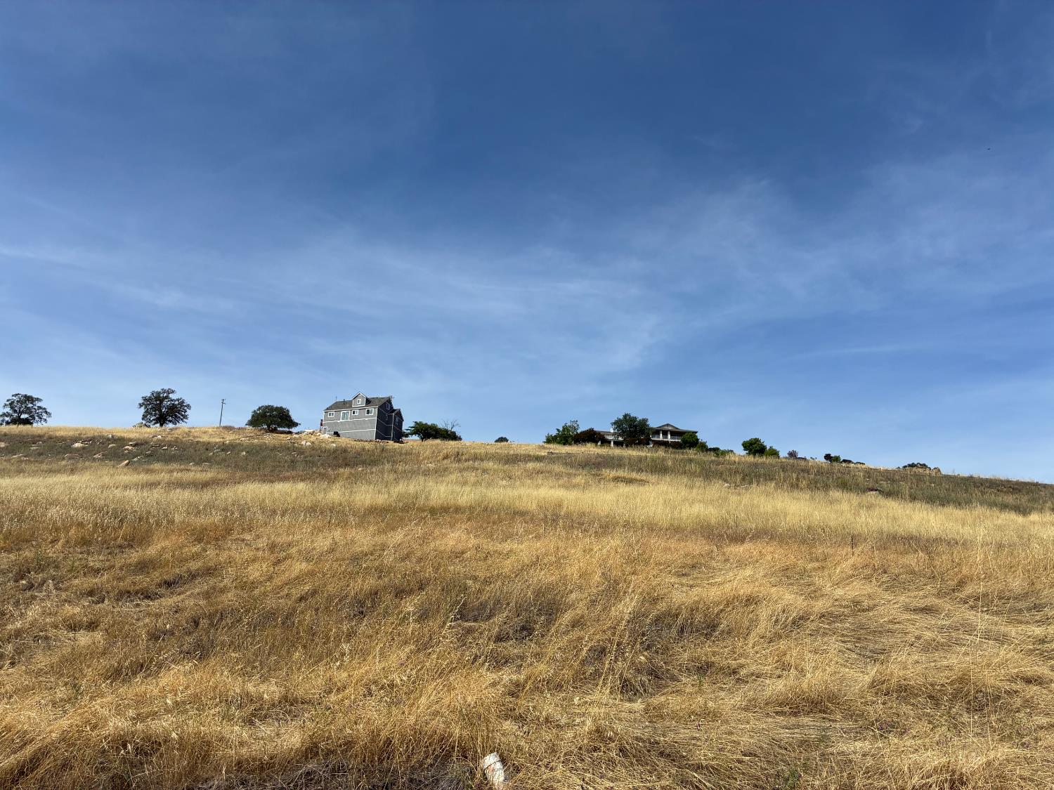 9663 Fachada, La Grange, CA 95329