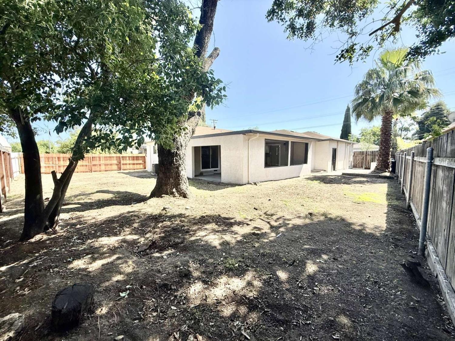 1905 Muncy Dr, Modesto, CA 95350