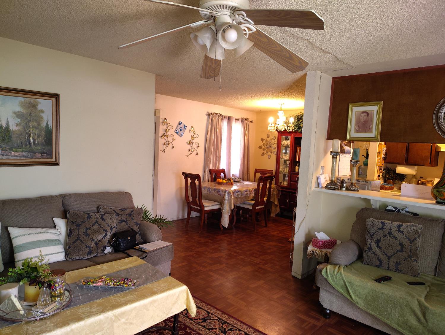 1201 1203 Grand Prix Dr, Modesto, CA 95356