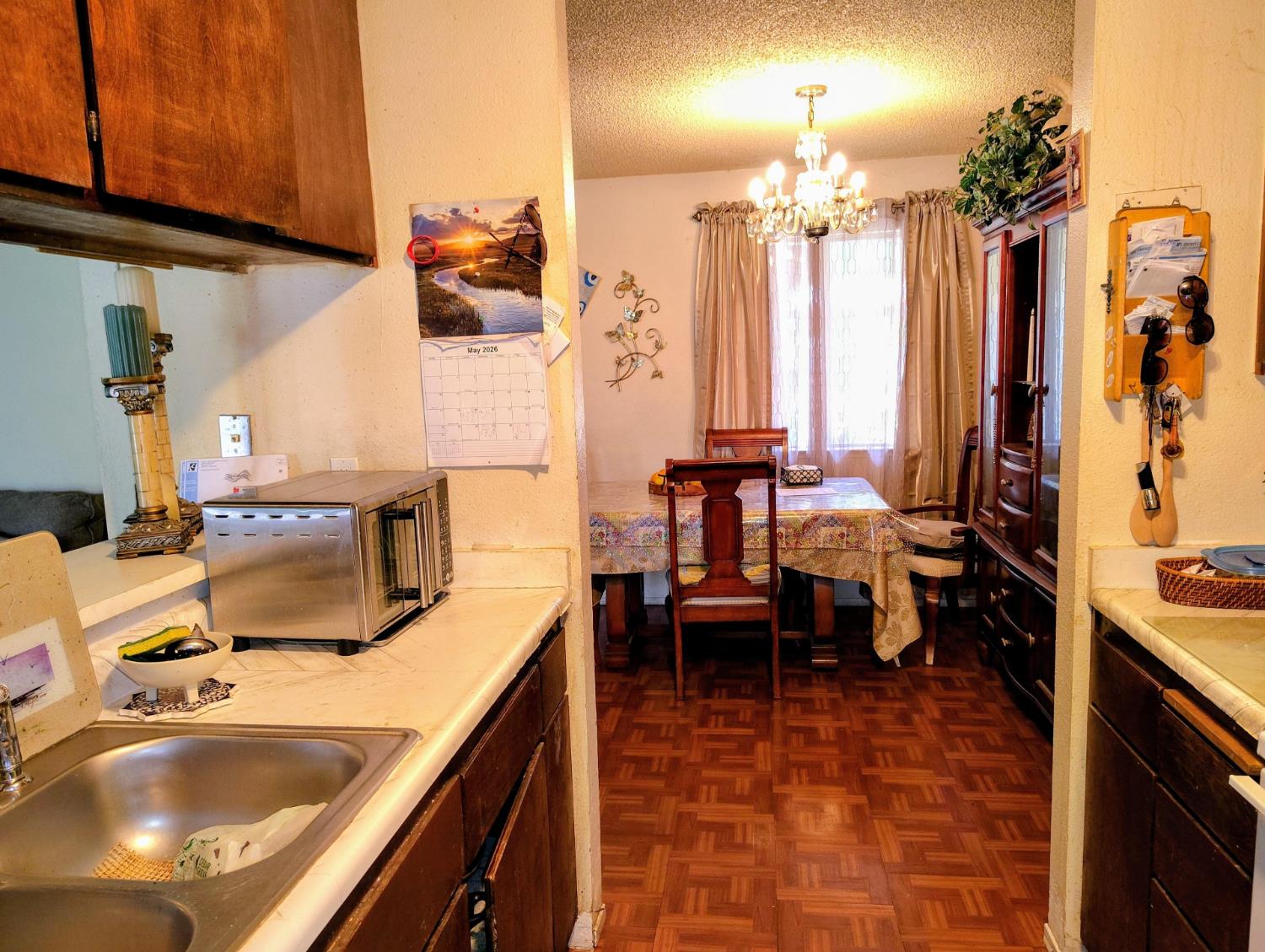 1201 1203 Grand Prix Dr, Modesto, CA 95356