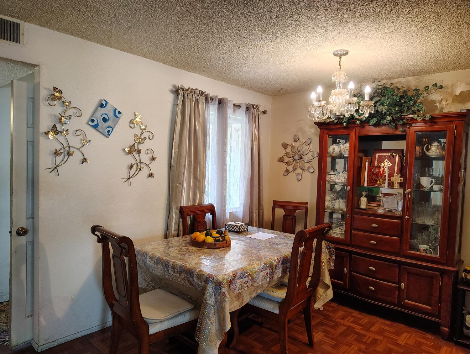 1201 1203 Grand Prix Dr, Modesto, CA 95356