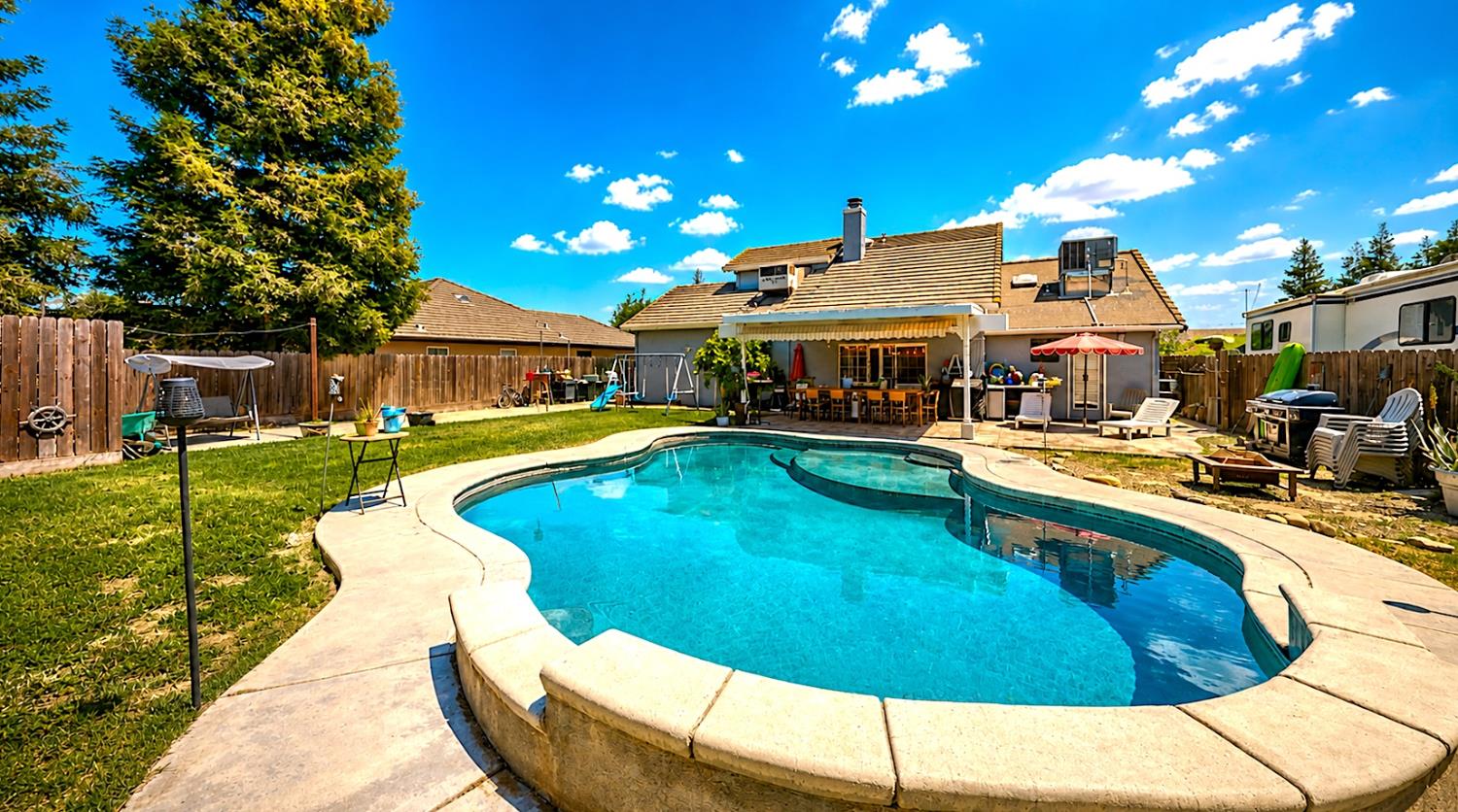 8121 Acacia St, Hilmar, CA 95324
