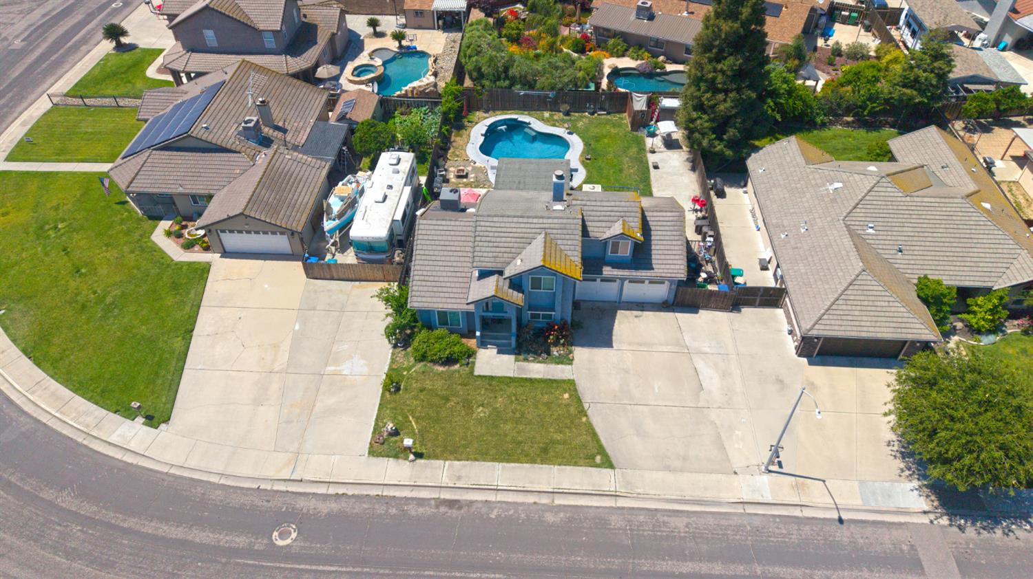 8121 Acacia St, Hilmar, CA 95324