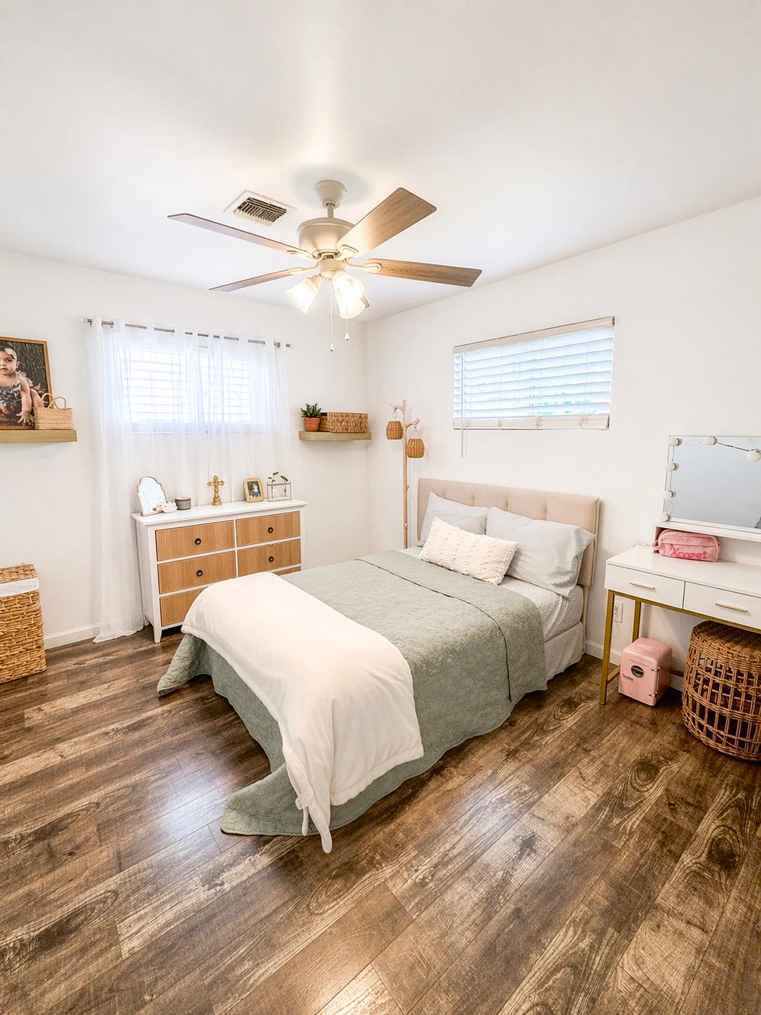 400 N Western Ave, Waterford, CA 95386