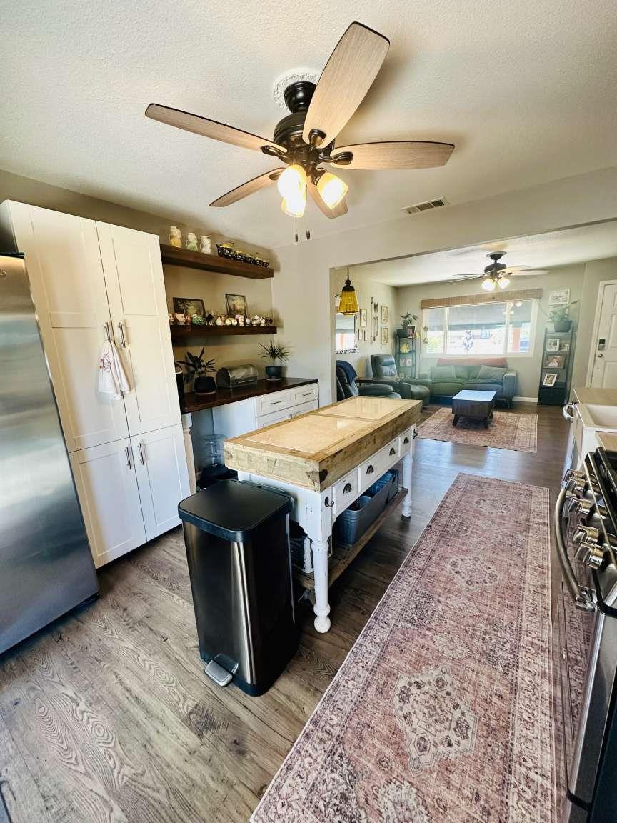 822 N Acacia Ave, Ripon, CA 95366