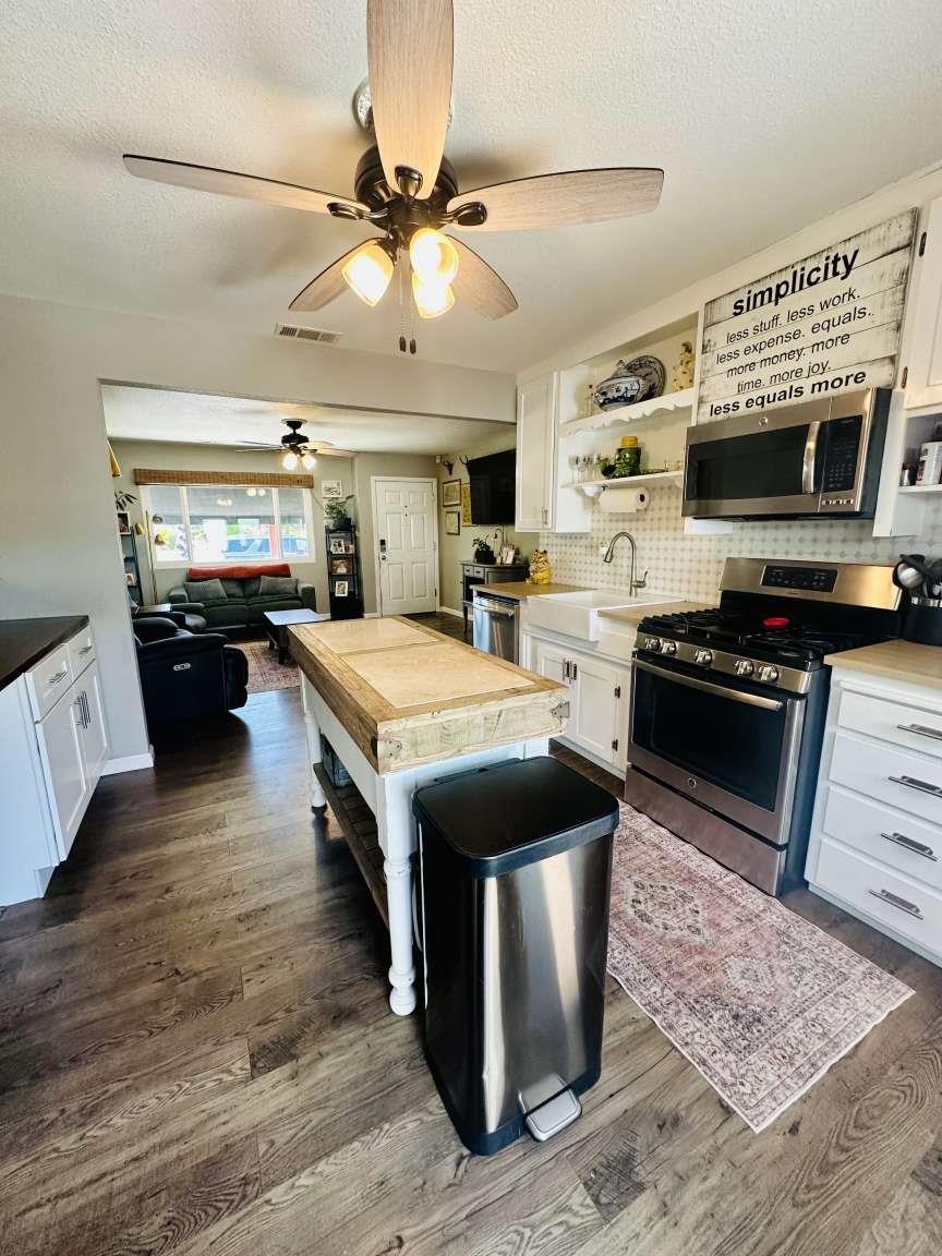 822 N Acacia Ave, Ripon, CA 95366