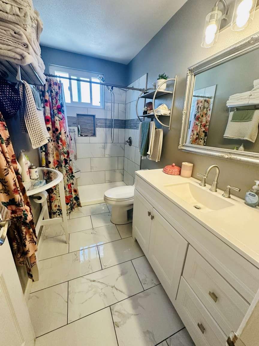 822 N Acacia Ave, Ripon, CA 95366