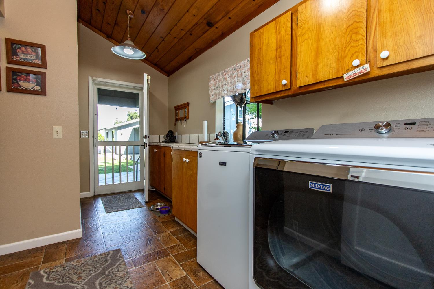 5648 Esmar Rd, Ceres, CA 95307