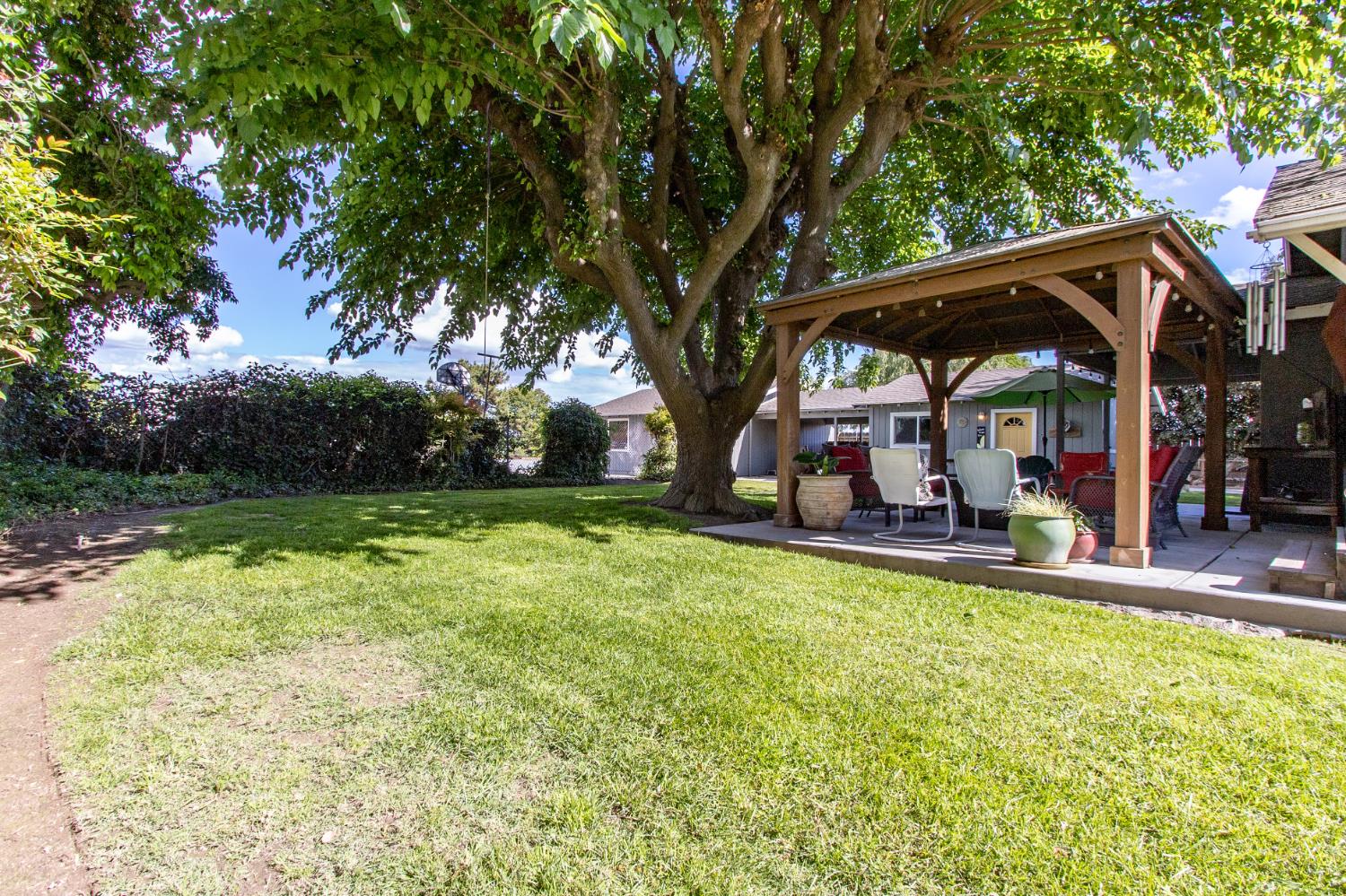 5648 Esmar Rd, Ceres, CA 95307