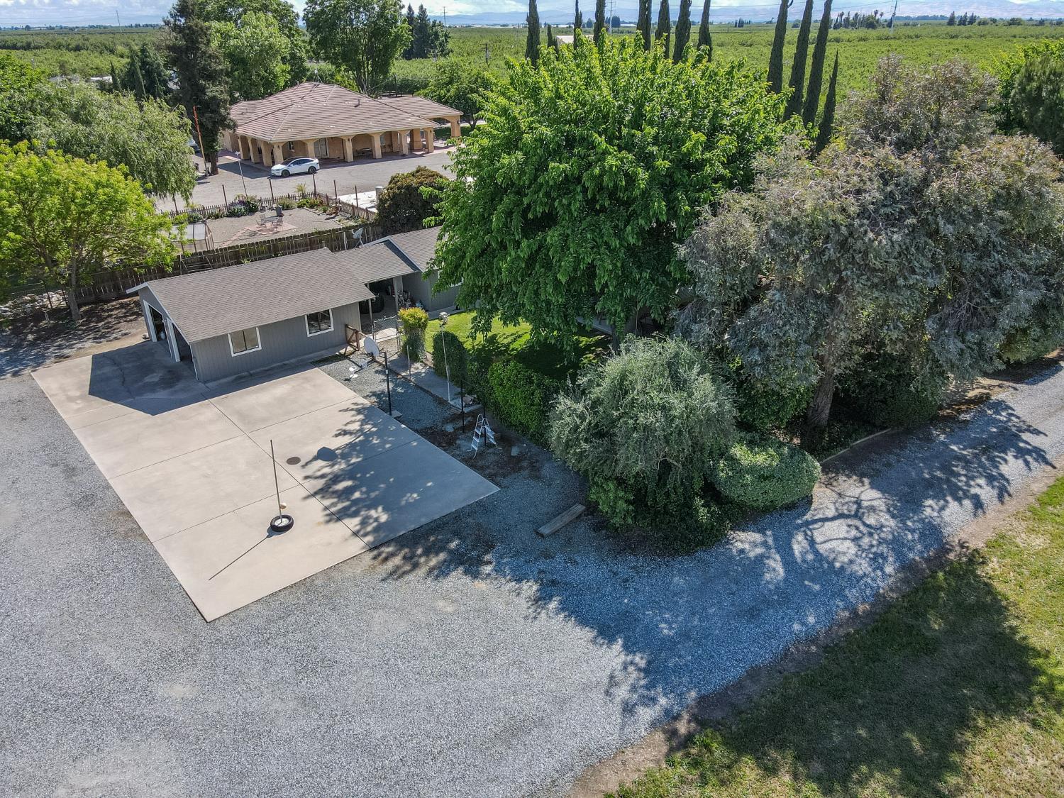 5648 Esmar Rd, Ceres, CA 95307