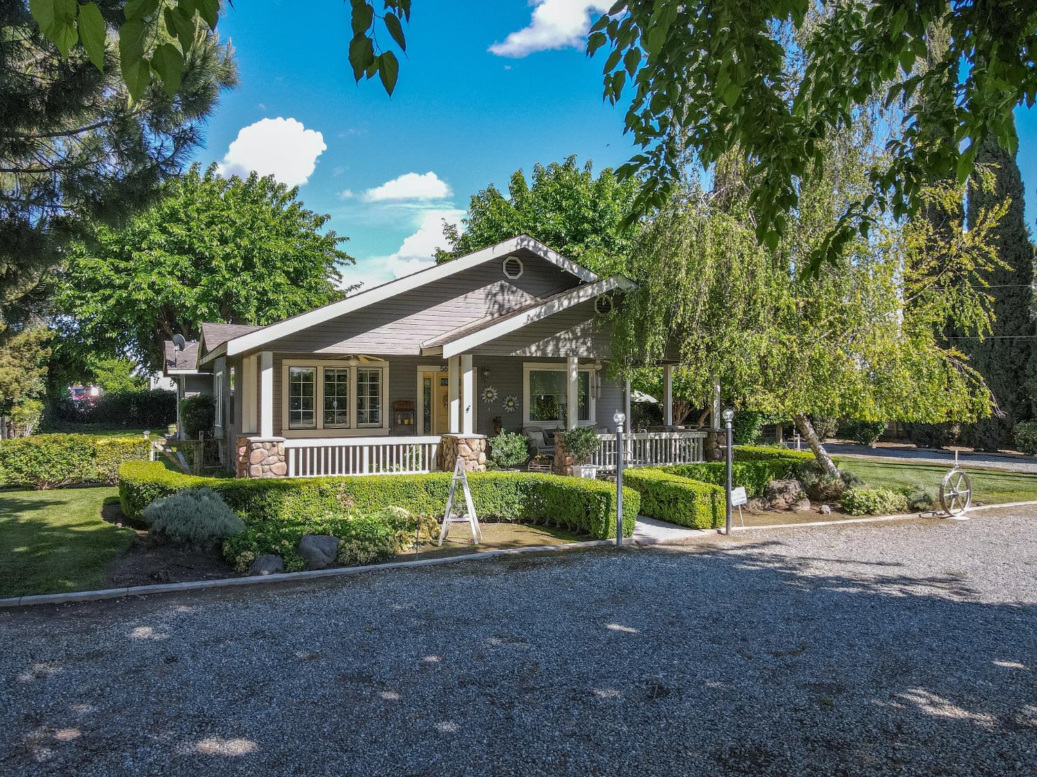 5648 Esmar Rd, Ceres, CA 95307