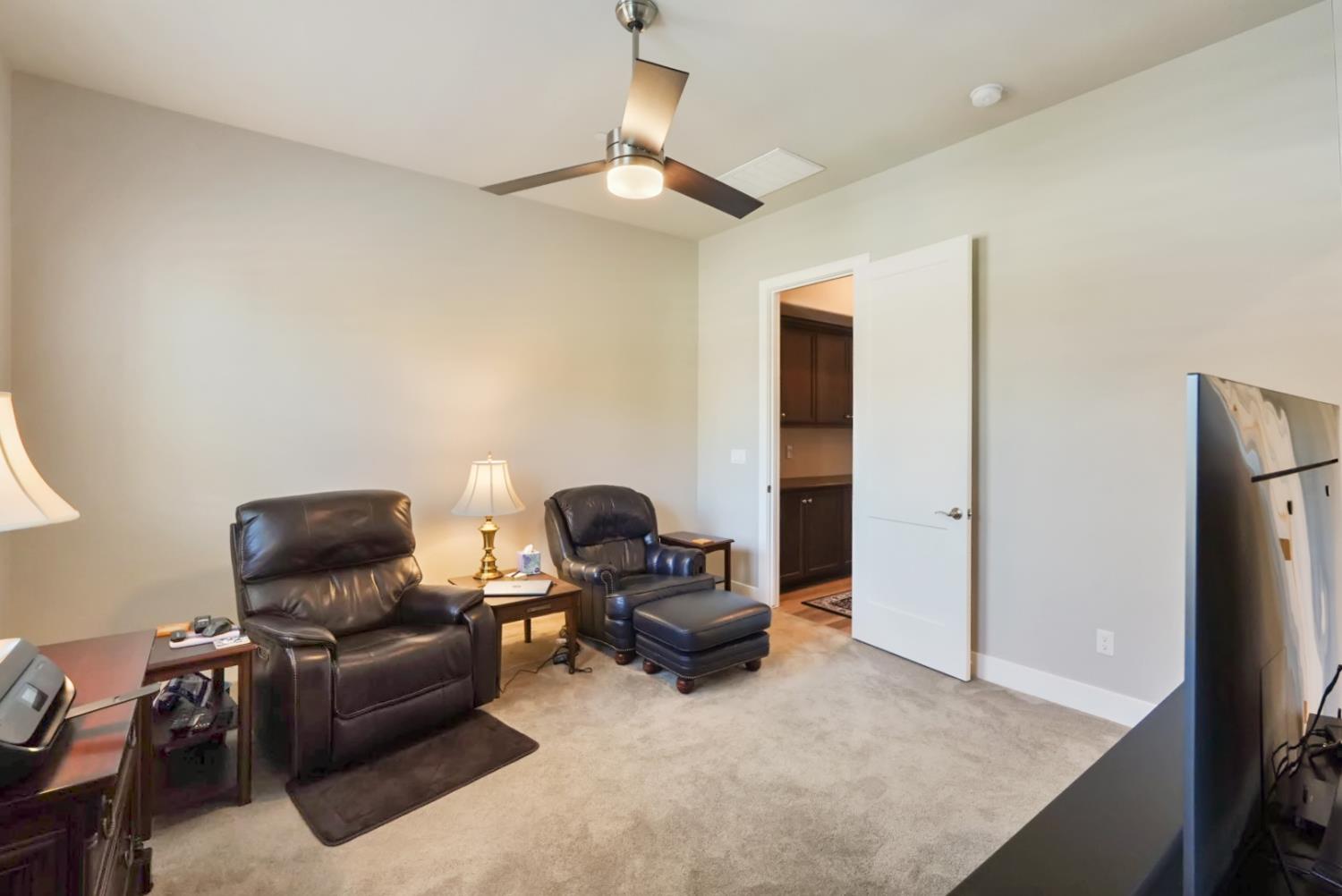 2119 Moya Pl, Manteca, CA 95337