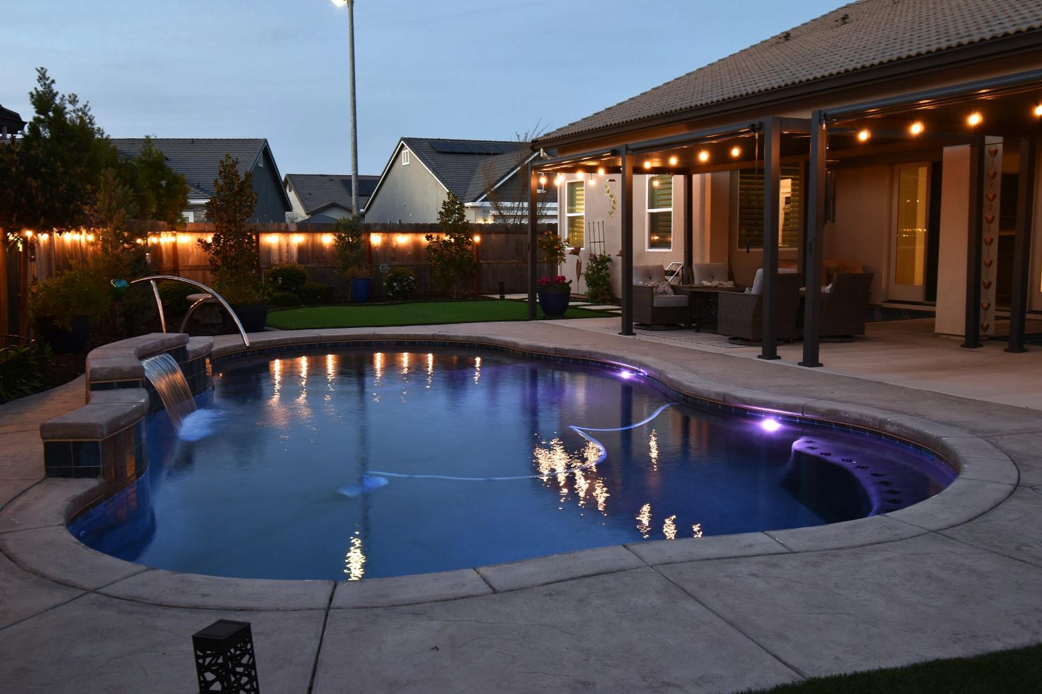 2119 Moya Pl, Manteca, CA 95337