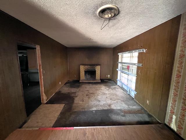 1103 Custer Ct, Modesto, CA 95351
