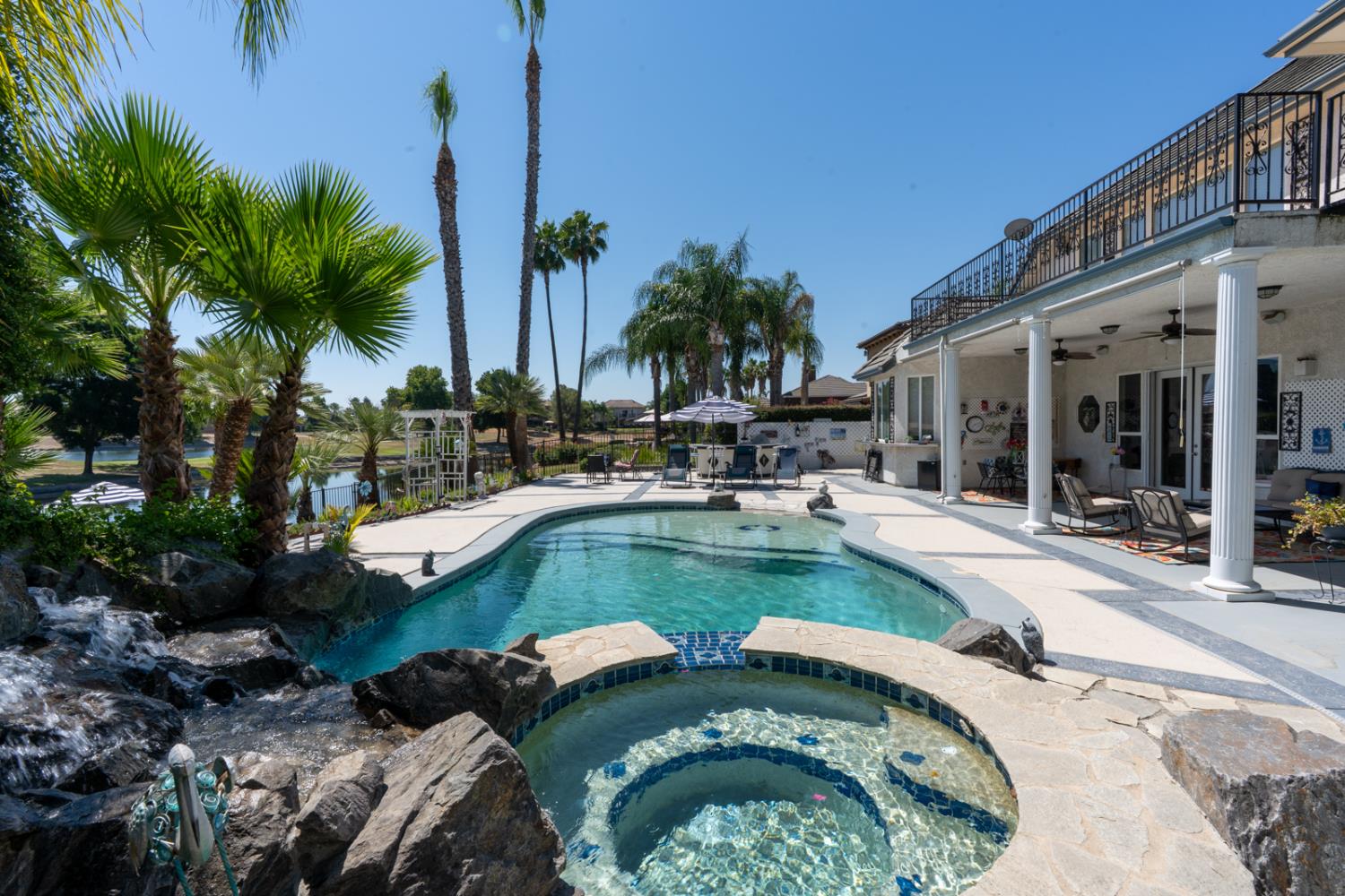 6663 Desert Springs St, Chowchilla, CA 93610